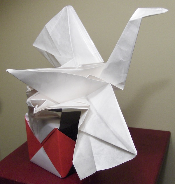 Origami Crane with a 6 piece Sonobe Cube